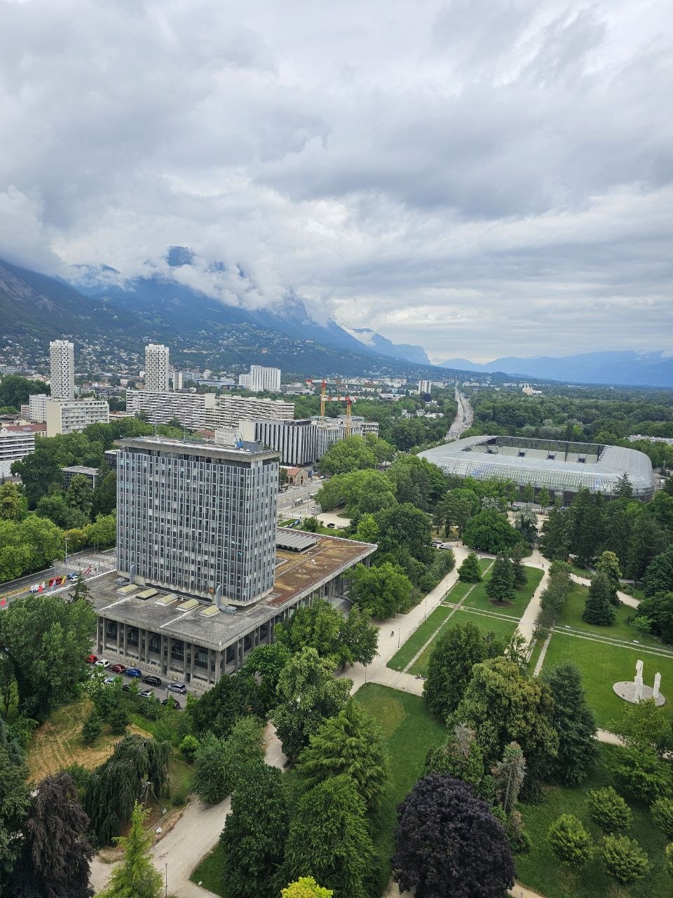 Un média pour comprendre Grenoble et son actualité